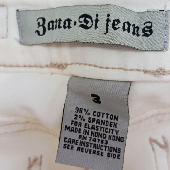 Y2K Capris Women's Sz 3 Ivory Cross Stitch Hand Enbroidered Floral Boho Festival - Picture 16 of 16